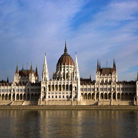 Budapest Kingdom Apartment Central & Car Parking On-Site & Aircon & Quiet & Family Friendly 외부 사진