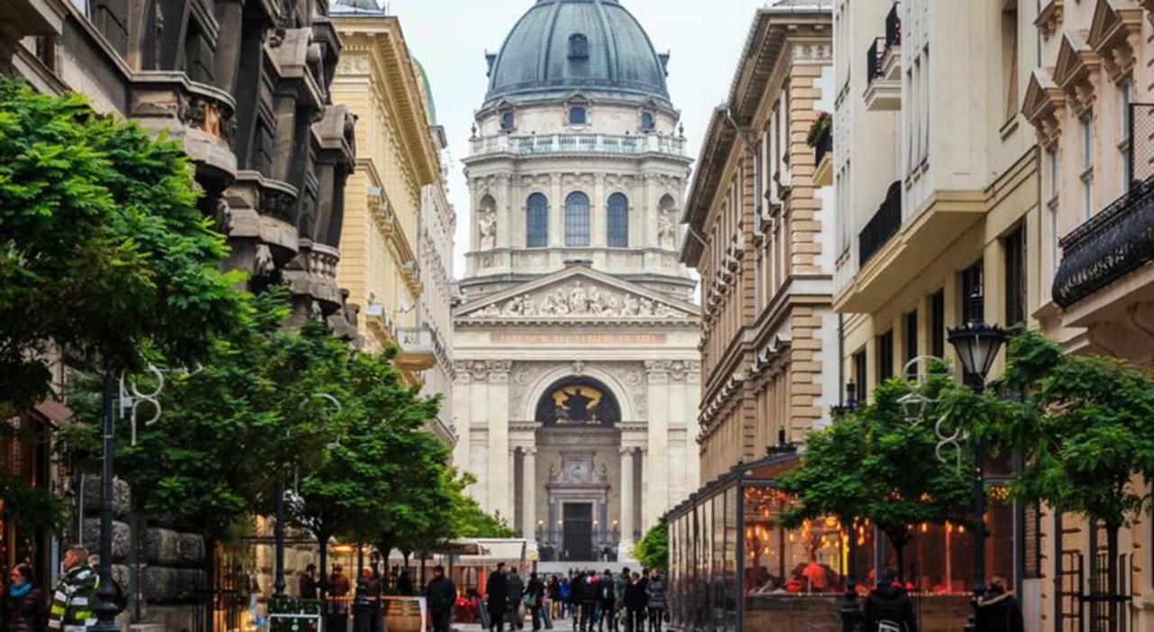 Budapest Kingdom Apartment Central & Car Parking On-Site & Aircon & Quiet & Family Friendly 외부 사진